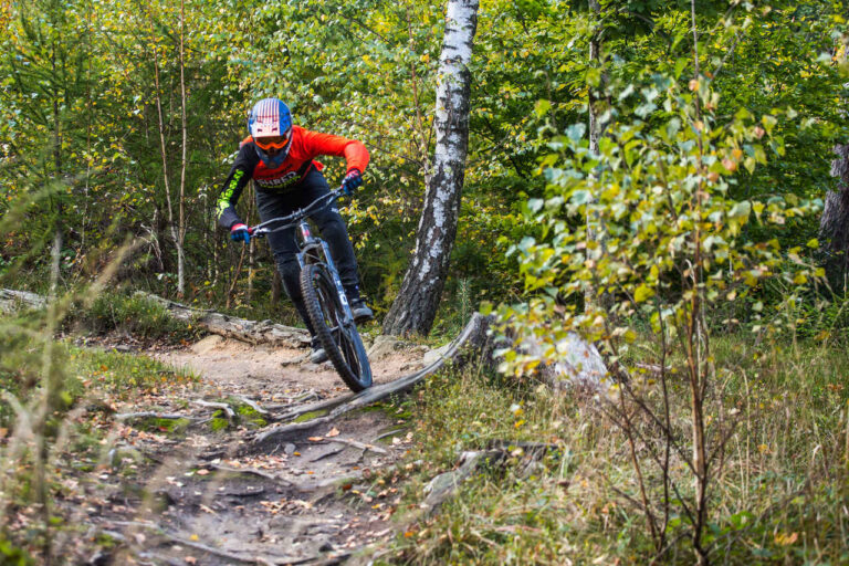 wakacyjne treningi rowerowe dla średniozaawansowanych