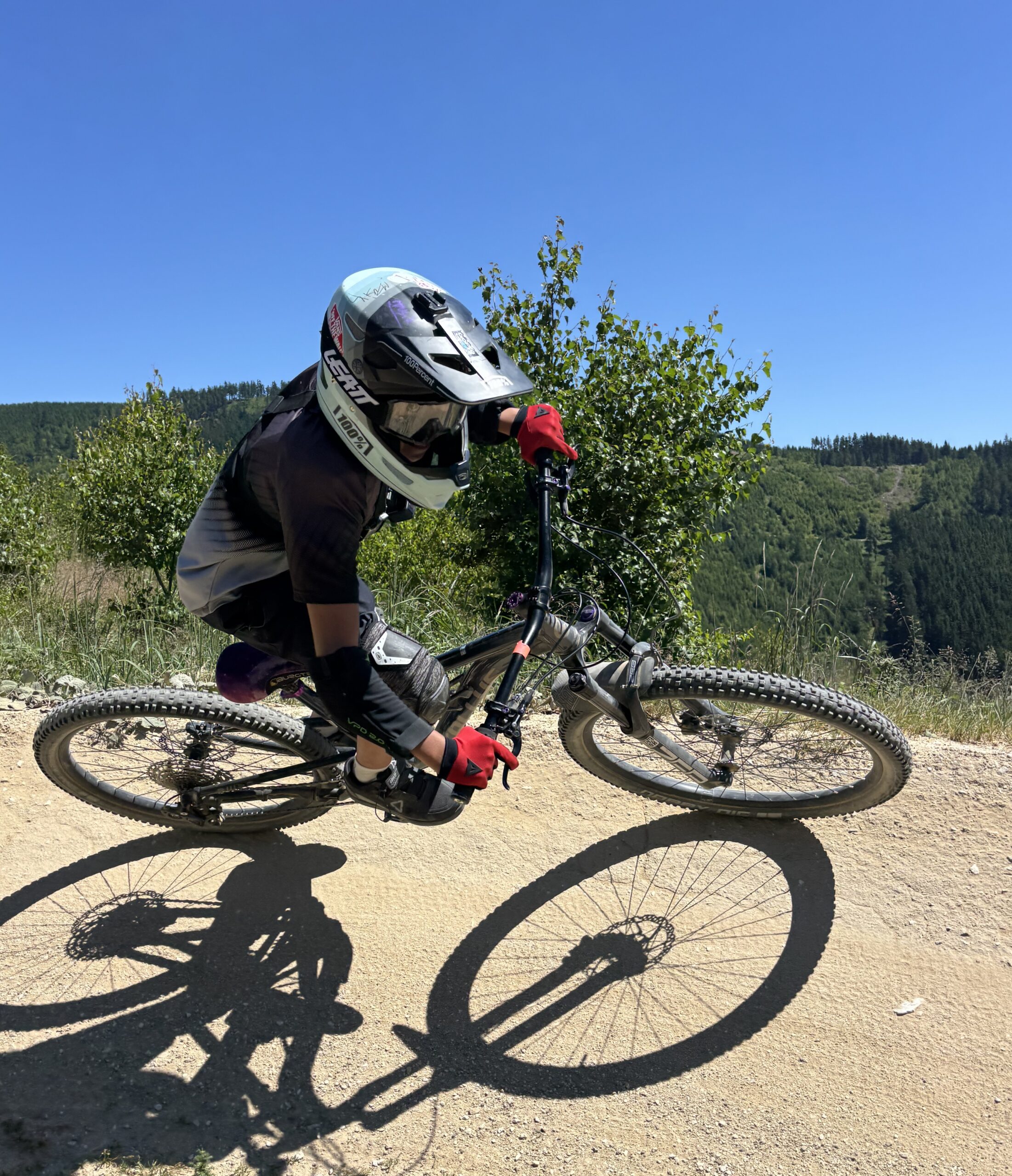 Ilustracja do OBÓZ ROWEROWY DLA DZIECI W CZECHACH – TOSOVICE, DOLNI MORAVA