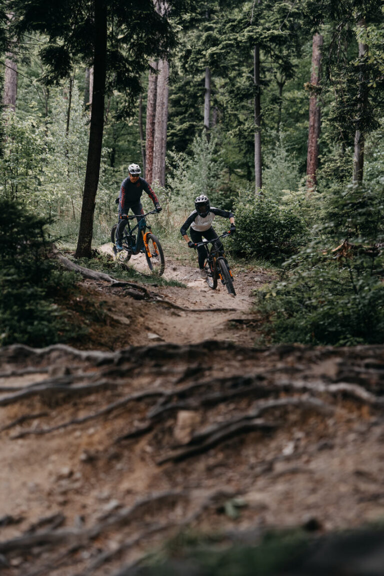 popołudniowe szkolenie enduro w Bielsku-Białej z instruktorami