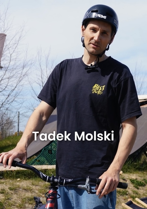 Ilustracja do JEDNODNIOWE SZKOLENIE ZE SKAKANIA dropy + stoliki WISŁA SKOLNITY